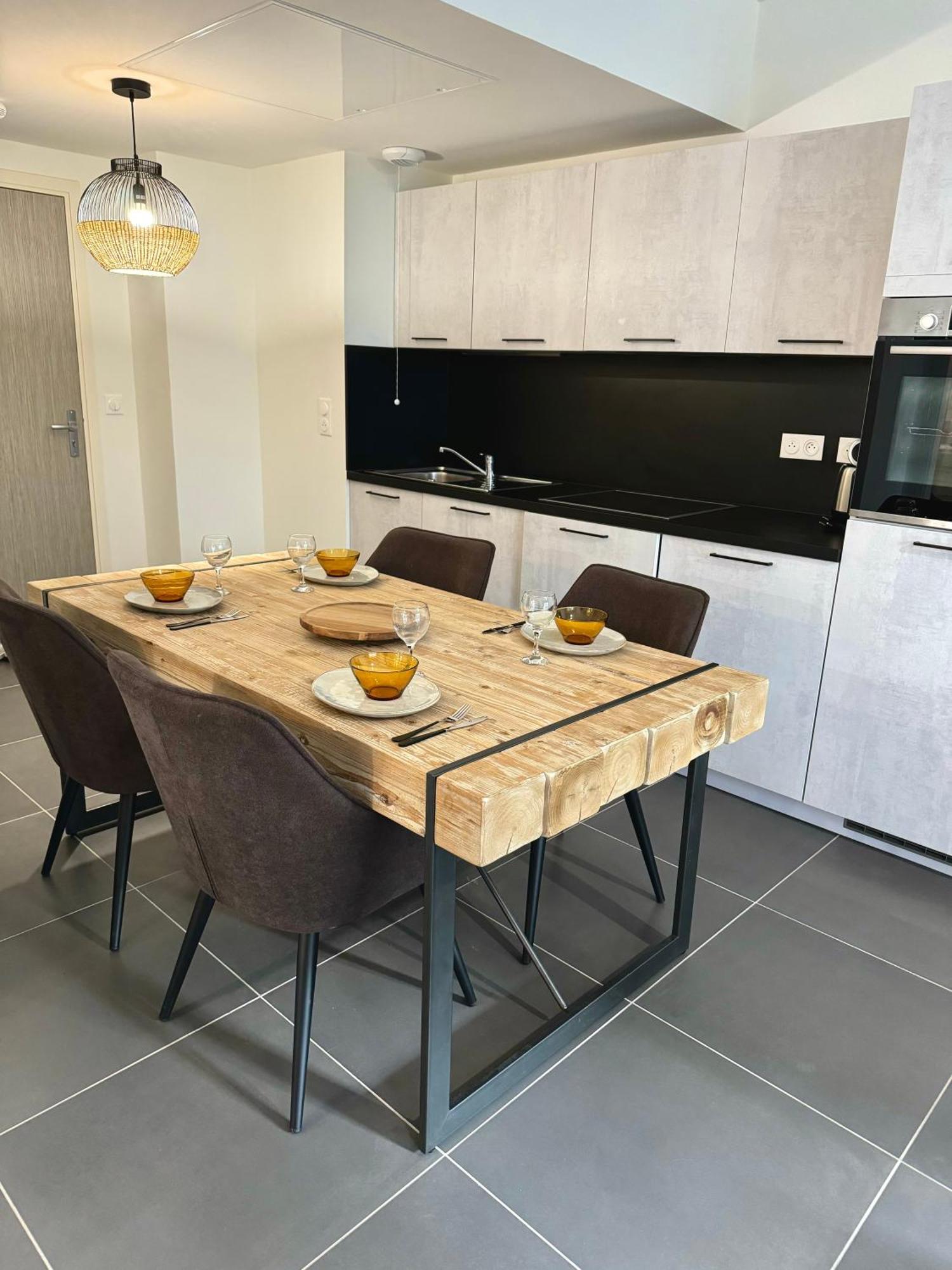 Superbe T2 Dans Residence Avec Piscine Chauffee Beausoleil Eksteriør billede